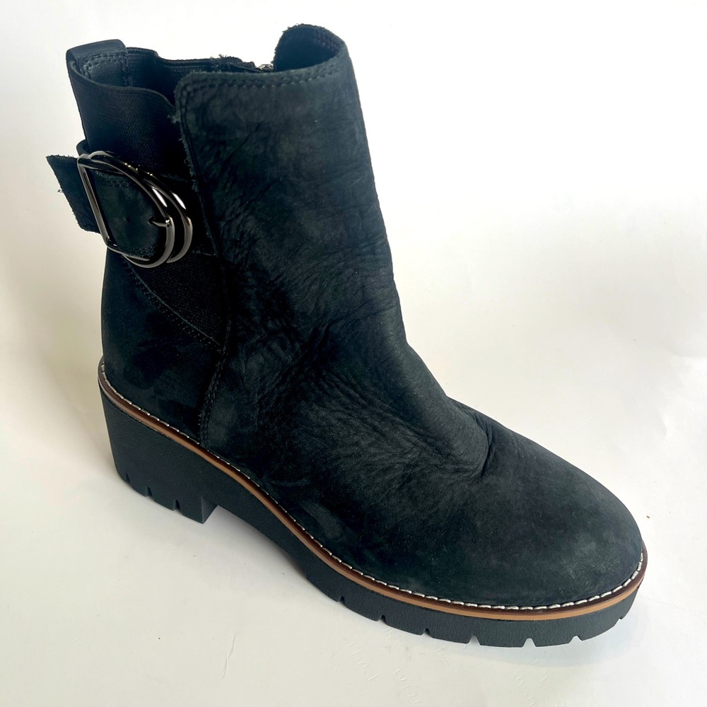 Blondo Women's 8 SINGLE RIGHT Dakota Waterproof‎ Boot Black Lug Sole Amputee